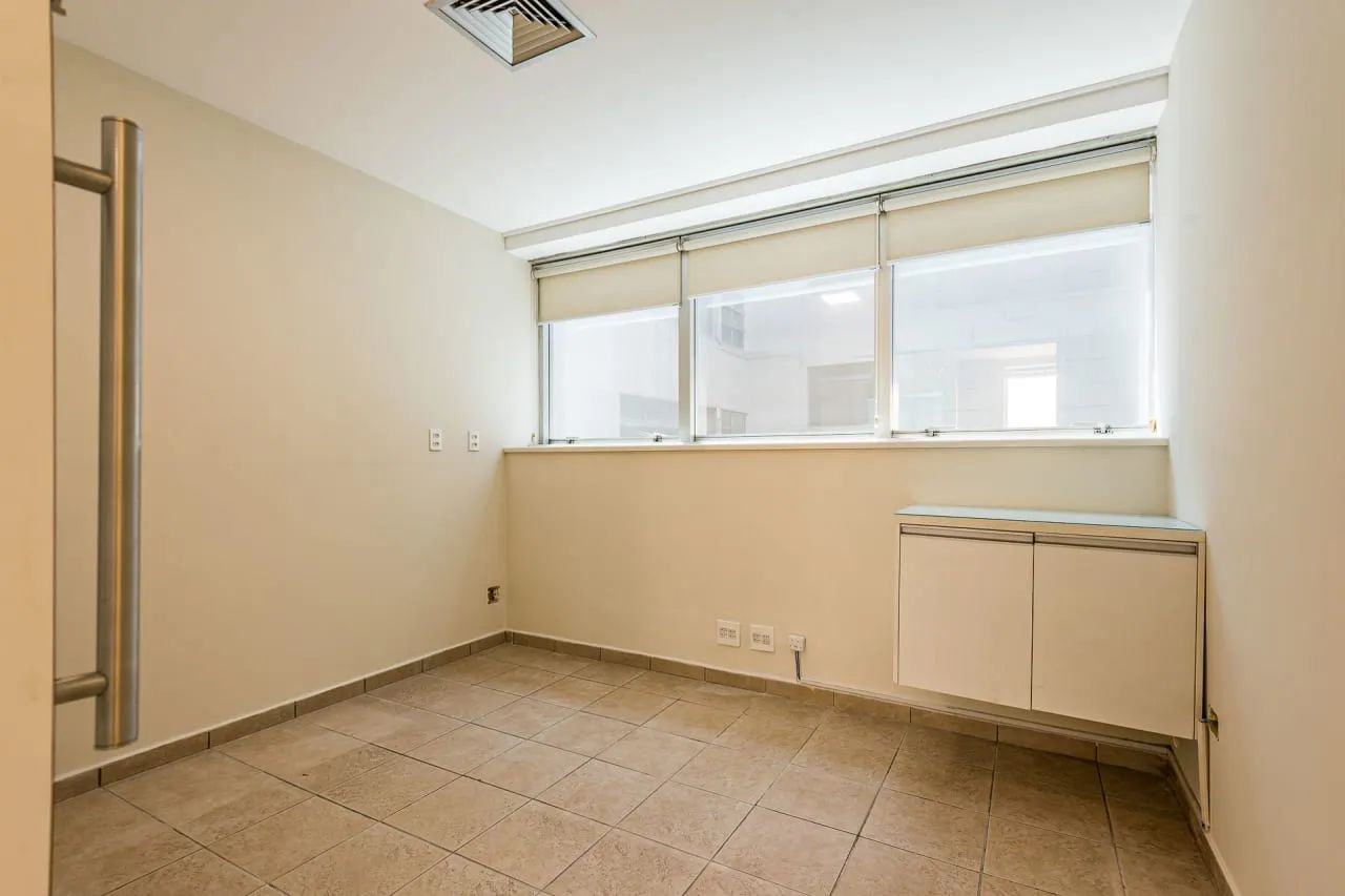 Prédio comercial na Rua Salete, 200 - 103  88 m² - Foto 3