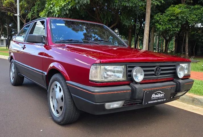 Volkswagen Gol Geração I GTS 1.8 8V Álcool Mec. 2P 1990