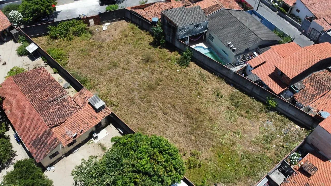TERRENO À VENDA NA PARANGABA  1.239 M² - Foto 3
