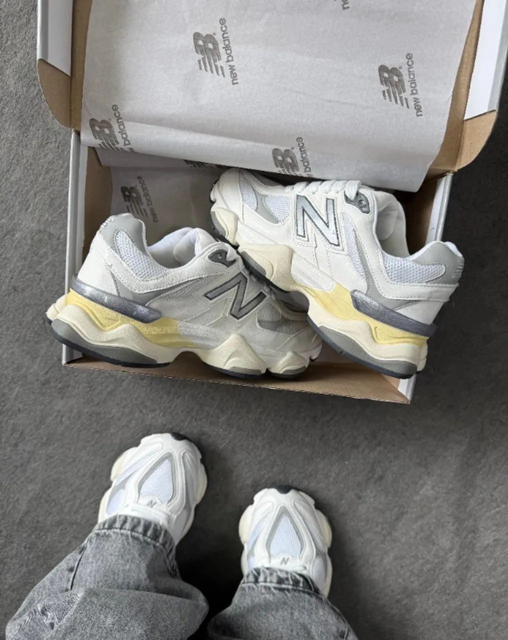 Tenis New balance 9060 Branco cinza  - Foto 5