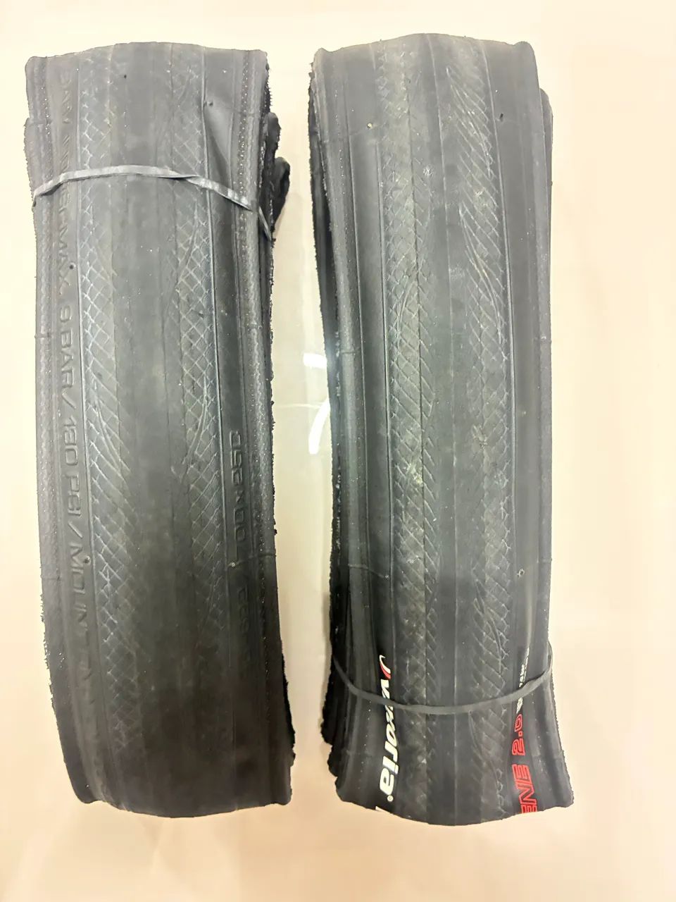 Pneus 700c speed Vitória 