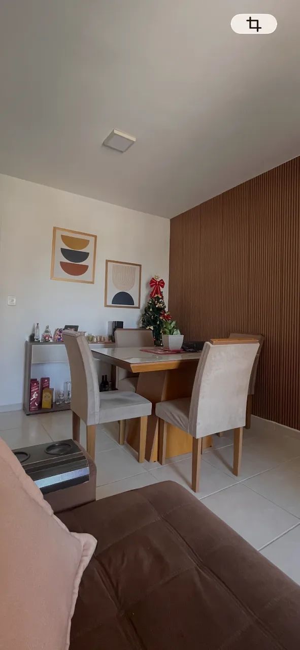 Vendo mesa, sem as cadeiras e com um aparador. - Foto 4