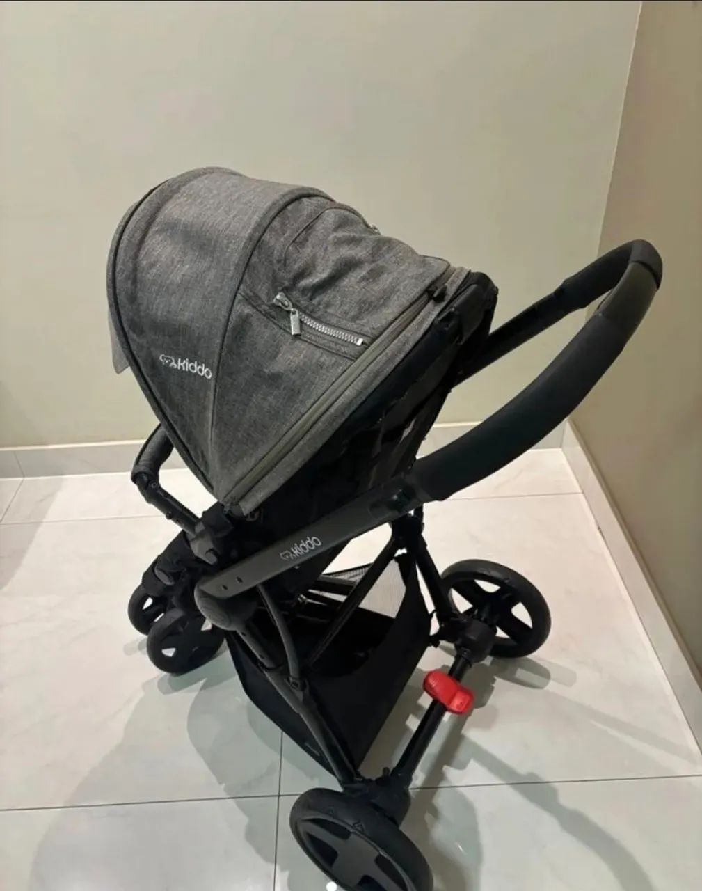 Carrinho moises, com  bebê conforto e base  - Foto 4