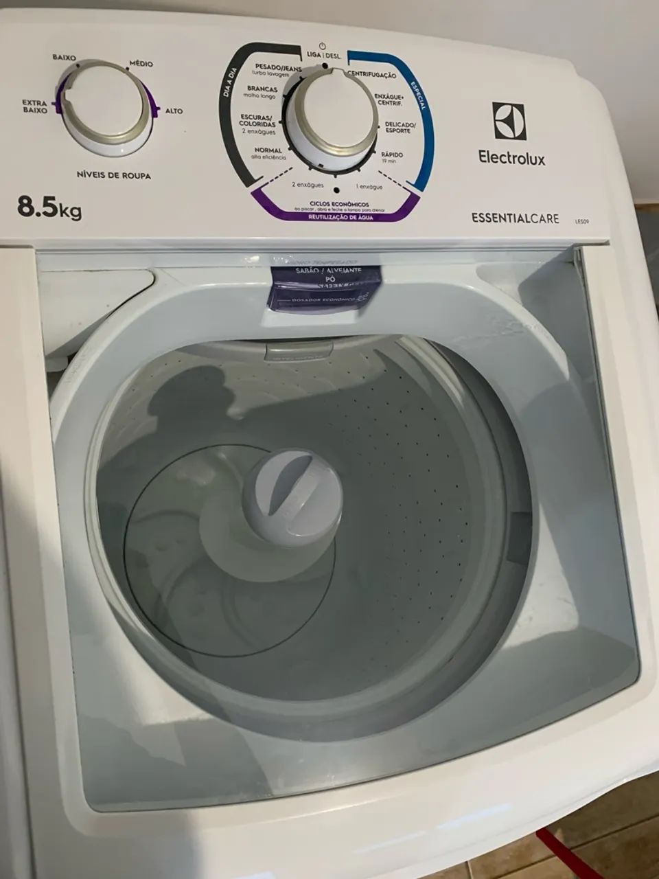 Máquina de lavar roupas Eletrolux 8,5kg
