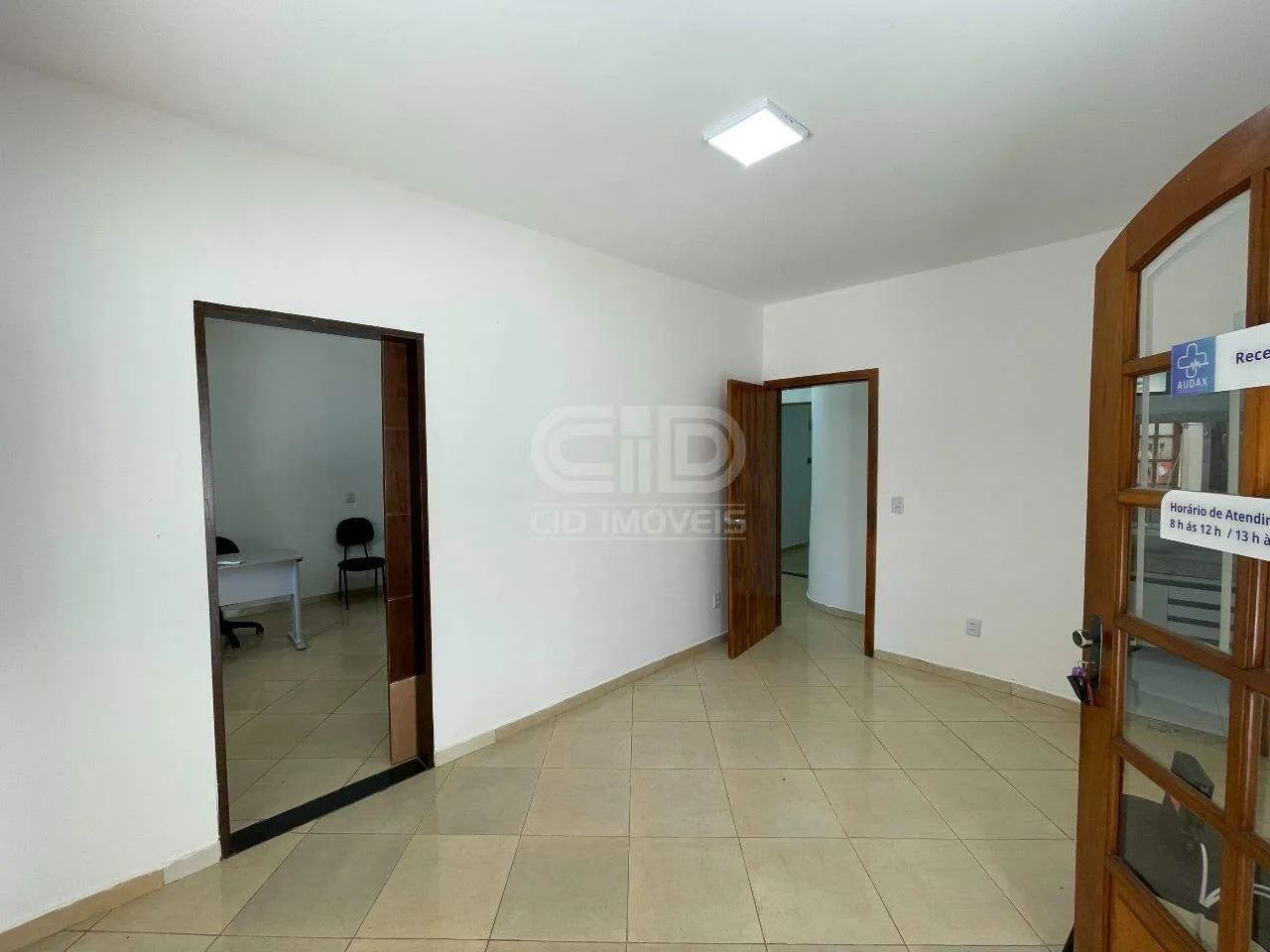 Casa Comercial com 4 Salas no Morada dos Nobres - Foto 4