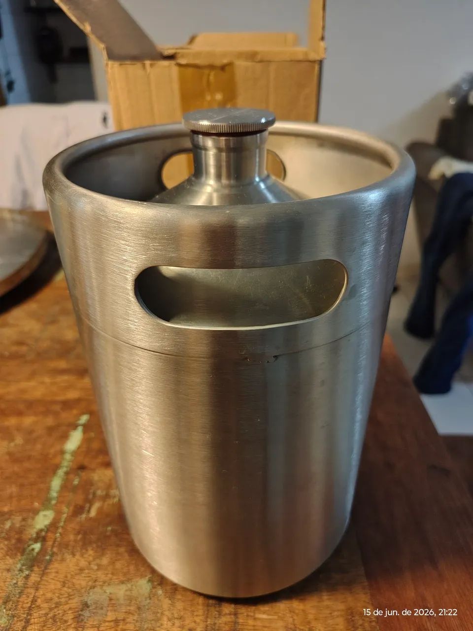Growler inox 5L + adaptador válvula tampa ball lock - Foto 2
