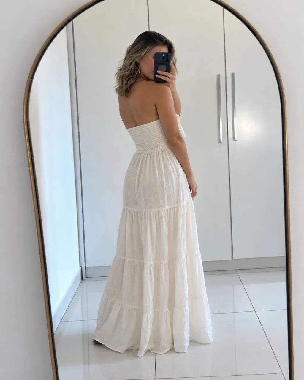 Vestido Longo Branco Tomara que Caia com Amarração - Foto 2