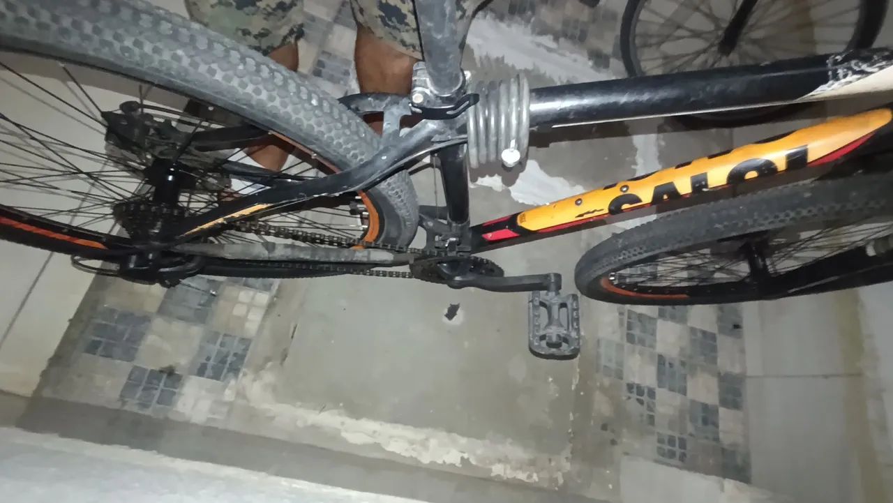 Vendo bicicleta semi-nova - Foto 4