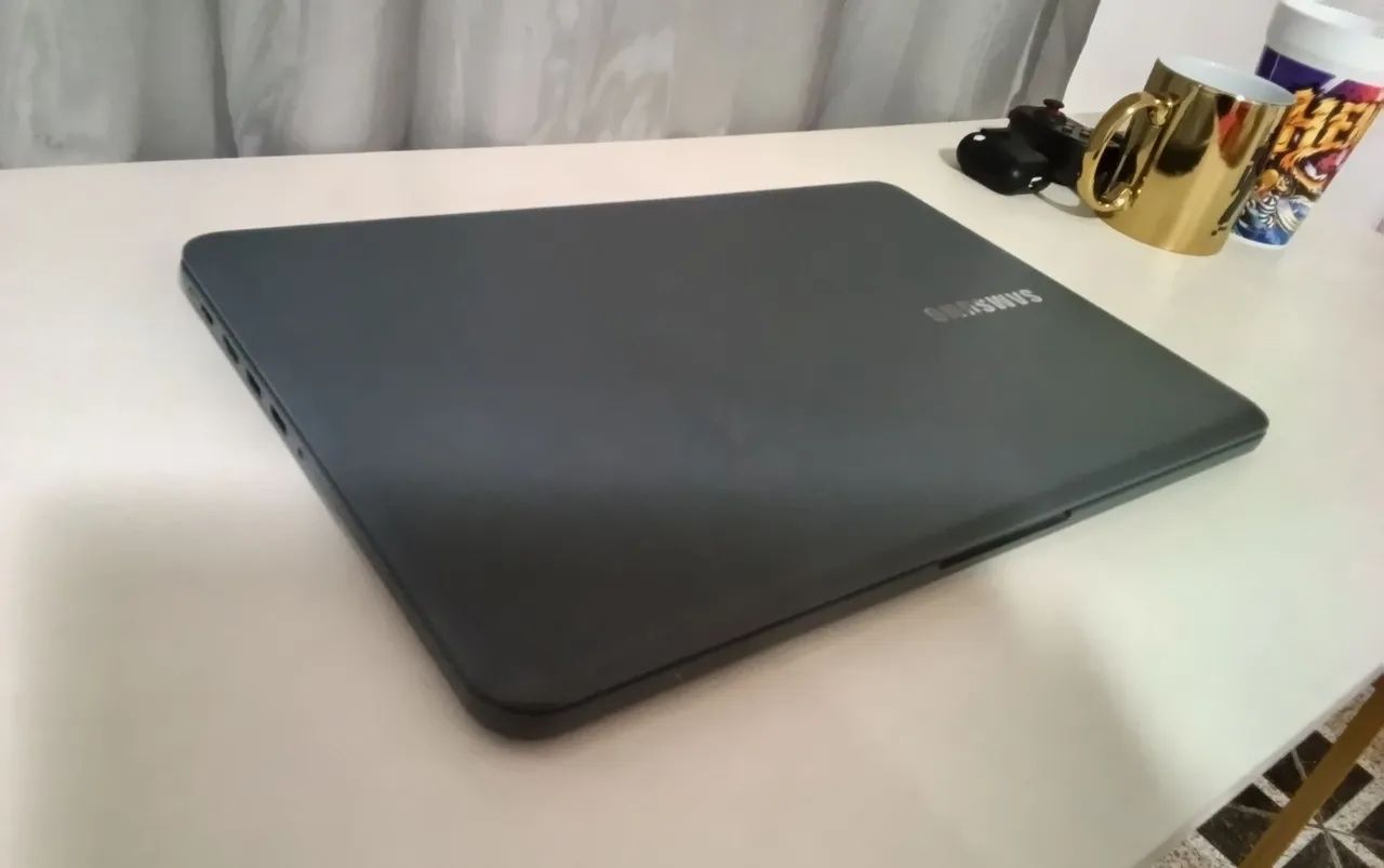 Samsung E30 ( SSD 500GB )  - Foto 3