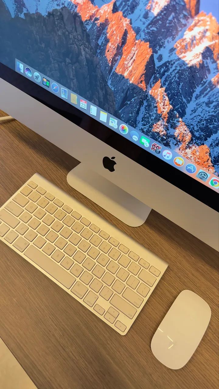 iMac 21.5 Late 2012 Apple + teclado e mouse wireless originais
