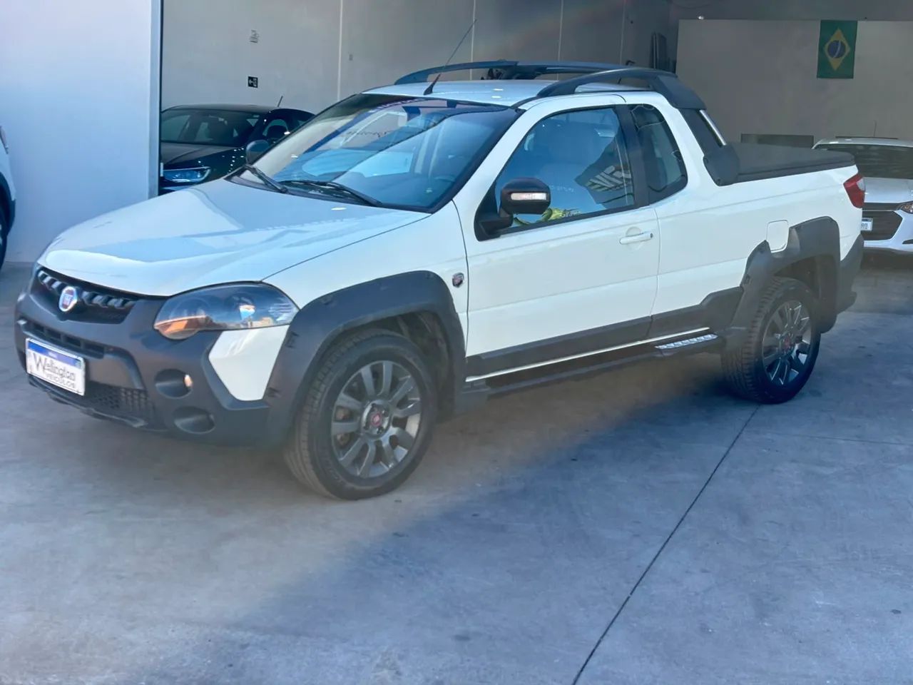 Fiat Strada Adventure 1.8/ 1.8 Locker Flex CE 2017 - Foto 4