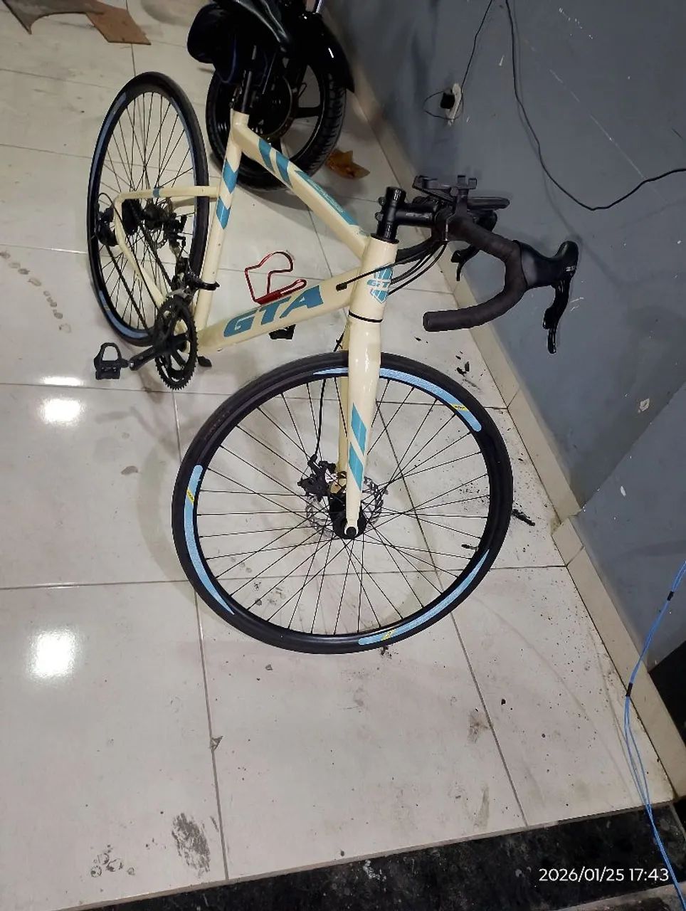 Bicicleta  - Foto 2