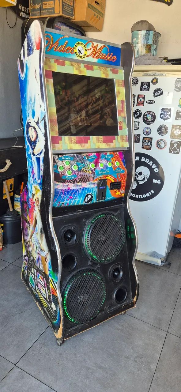 Maquina de música jukebox 