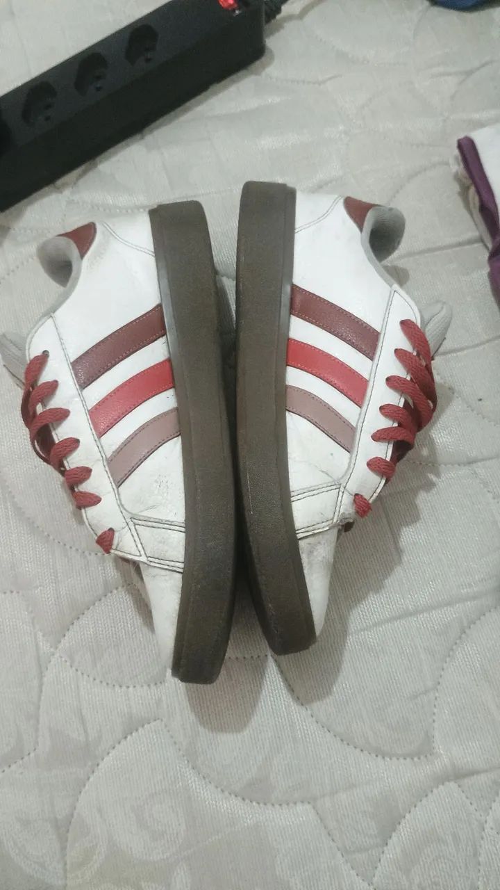 Tênis Adidas