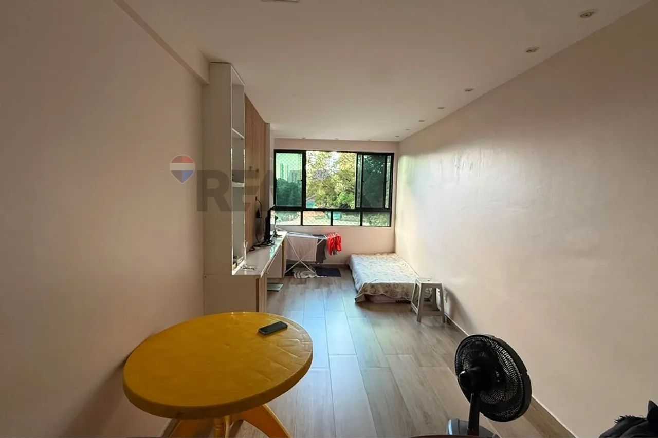 Apartamento à venda com 3 quartos no bairro de Encruzilhada.