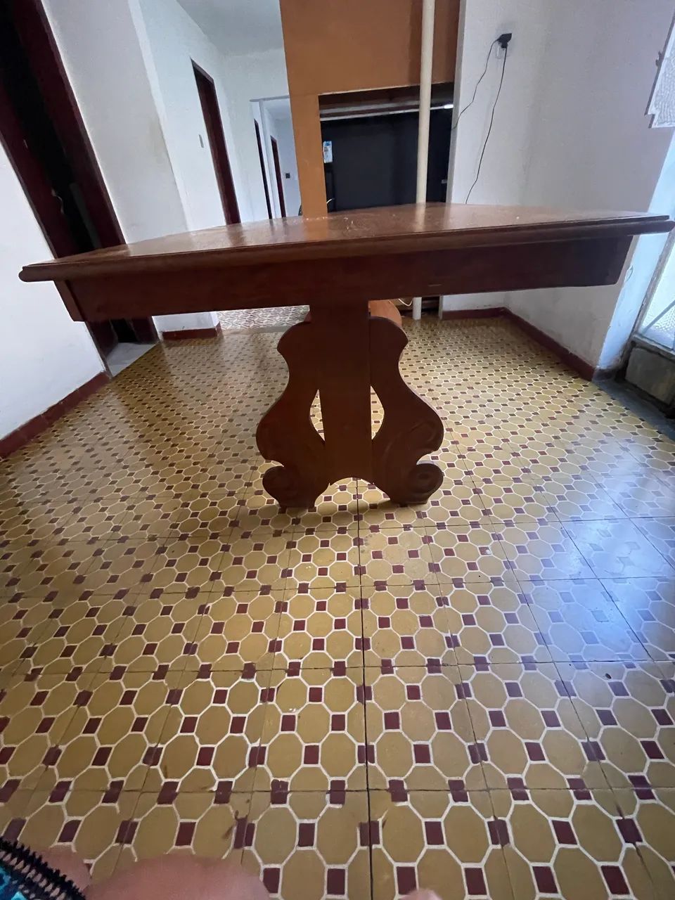 Mesa de madeira 6 lugares  - Foto 3