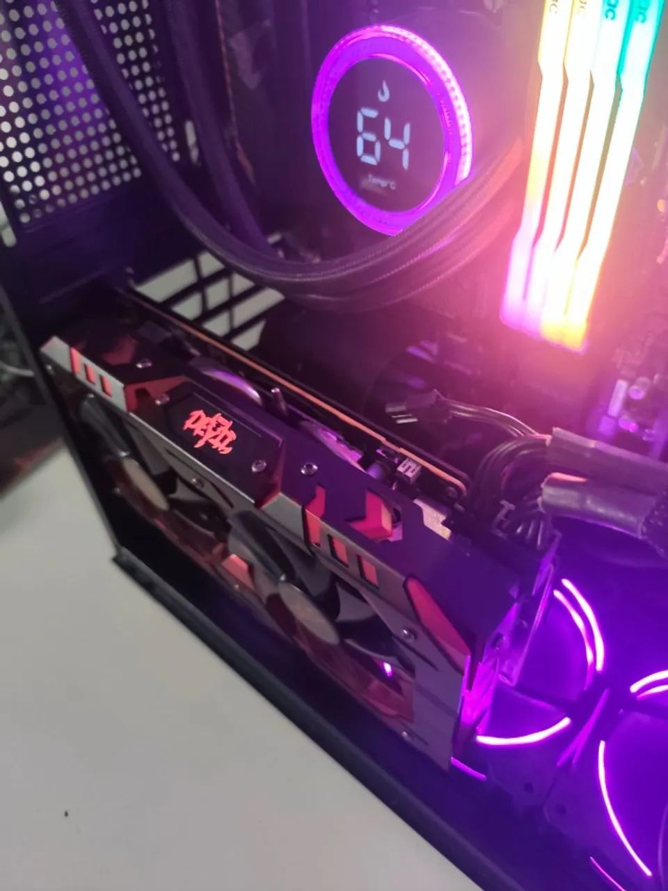 Placa de video Rx 580 8gb Devil  - Foto 3