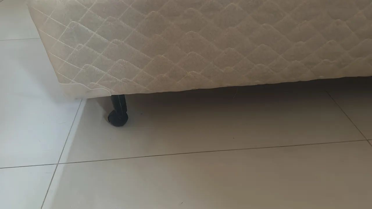 Vendo jogo de cama King usada 