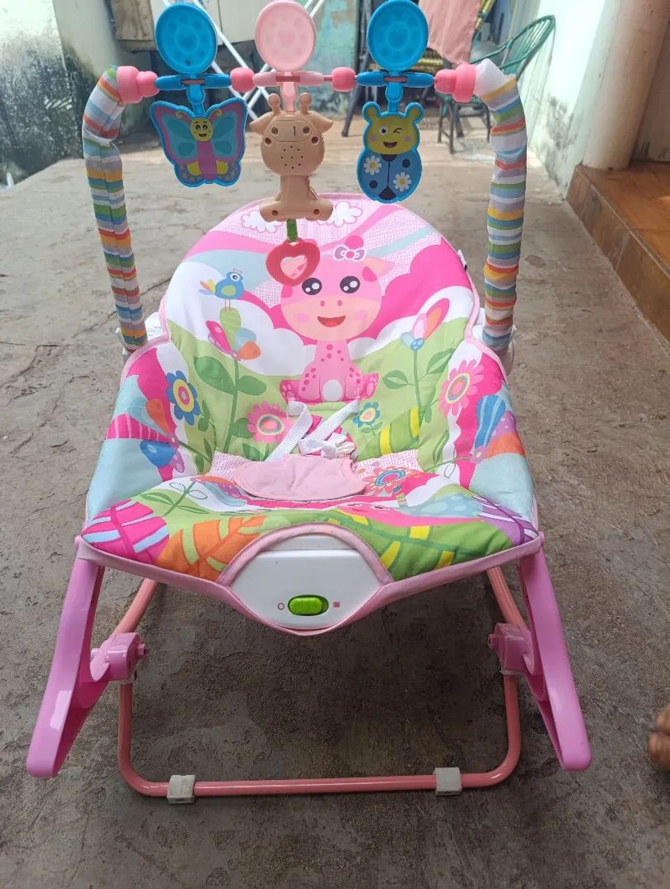 Cadeira de balanço infantil  - Foto 4