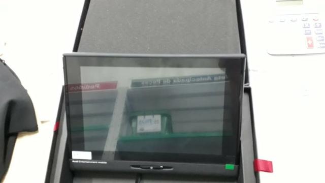 Oferta de Peças- Conjunto Tablet PC P/ Encosto do banco - Foto 4
