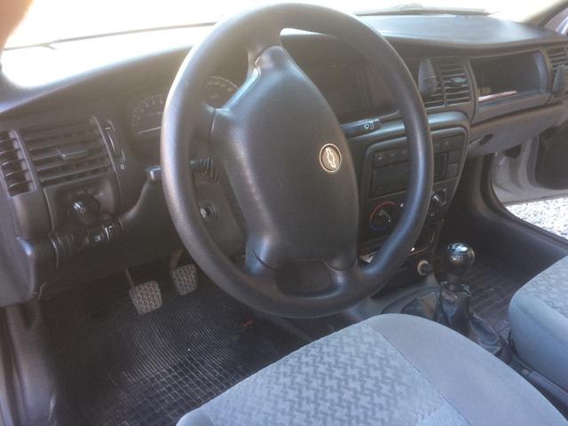 Vectra 8v - Foto 2