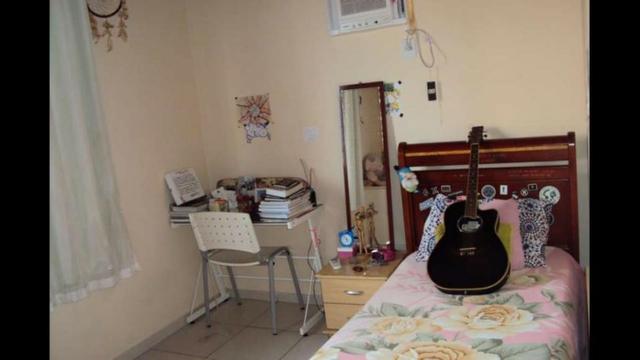 Casa triplex com três quartos em condomínio de casas em Jardim Camburi - Foto 4