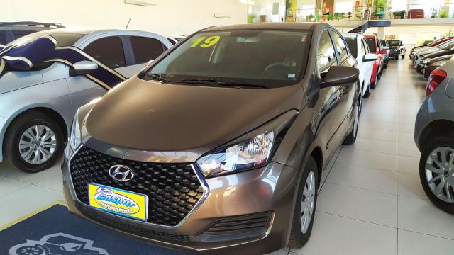 HYUNDAI Hb20 1.0 Unique - Foto 2