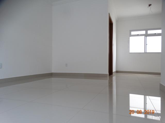 Área privativa 03 quartos c/ suíte 02 vgs jardim industrial - contagem mg - Foto 3