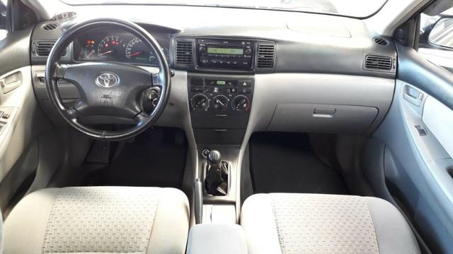 Toyota corolla xei 1.8 2º dono+revisões na concessonária+manual e chave reserva - Foto 4
