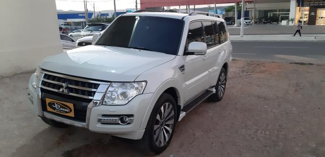 Pajero full hpe 7l aut. 2016 com apenas km 65.000 extra! - Foto 2