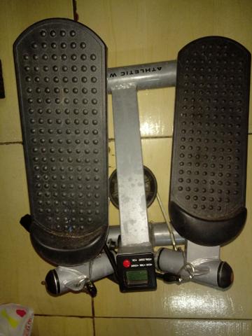 Vende- se simulador de caminhadas