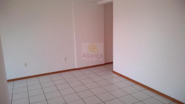 Apartamento para alugar com 3 dormitórios em Lagoa nova, Natal cod:LA-11237 - Foto 10