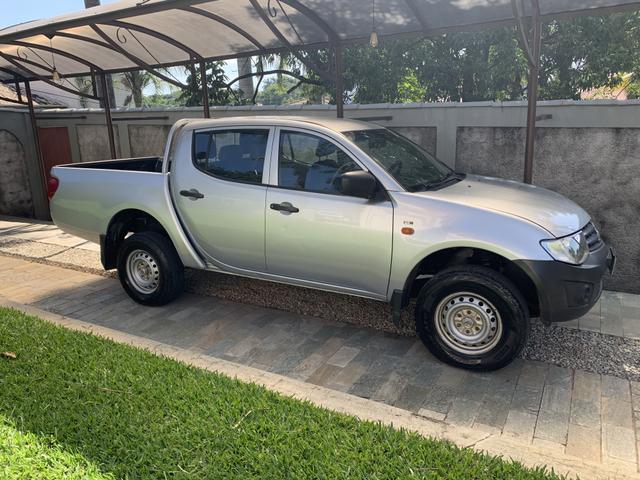 L200 Triton GL 2016/17 muito nova - Foto 5