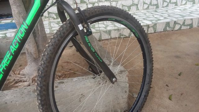 Bicicleta de marcha aro 29 - Foto 3