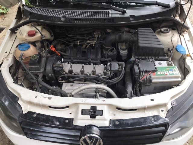 Volkswagen Voyage 1.6 Flex 4p 2014 - Foto 11