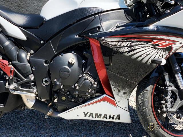 YAMAHA YZF R1 - Foto 4