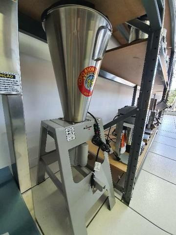 Liquidificador Comercial Basculante 15 litros - Rodrigo