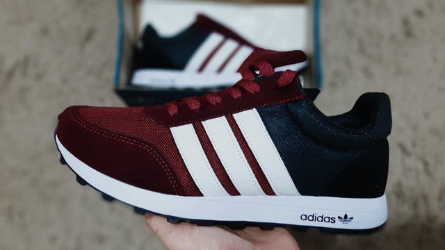 tenis adidas 43