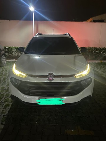 FIAT TORO COMPLETA + GNV AUTOMÁTICA. CARRO MUITO LINDO.