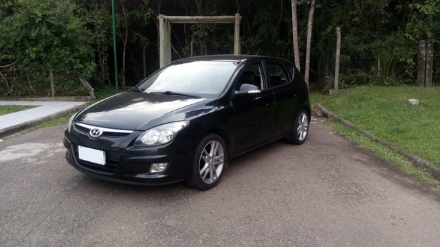 HYUNDAI I30 2.0 GLS 16V AUT. 2010
