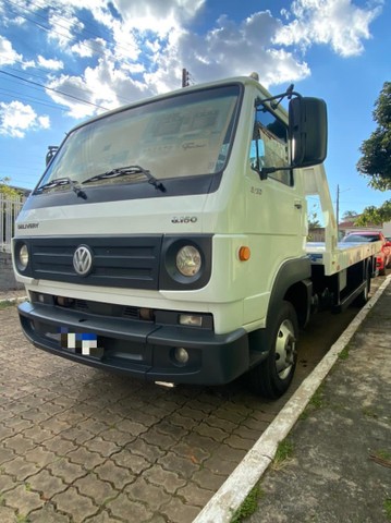 VENDO PLATAFORMA 8-160 COM AR E PILOTO AUTOMÁTICO