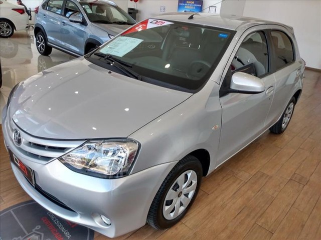 TOYOTA ETIOS 1.5 XS 16V