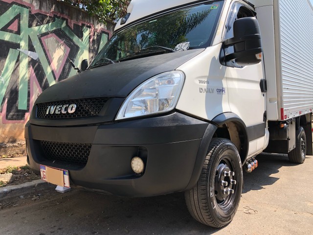 IVECO DALLY 35S14 2015 *