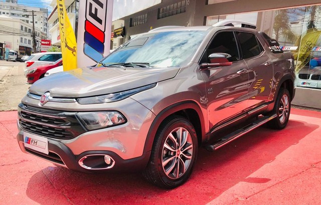 FIAT TORO VOLCANO 4X4 DIESEL AT9 2020