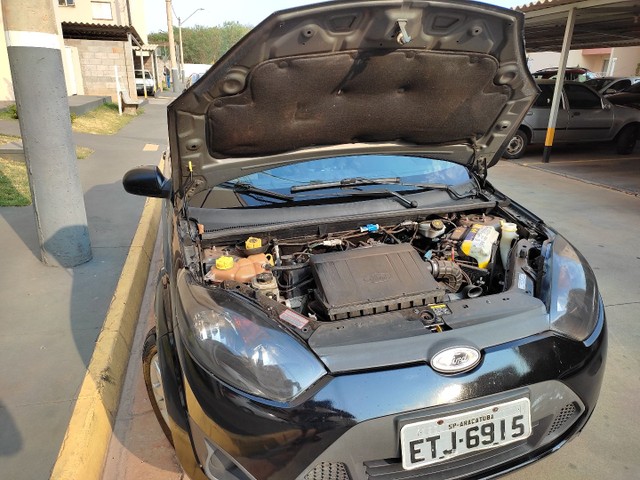 FORD FIESTA COMPLETO
