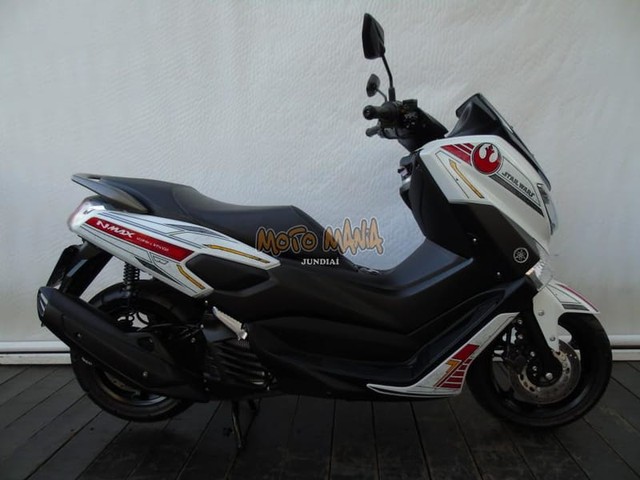 YAMAHA NMAX LE