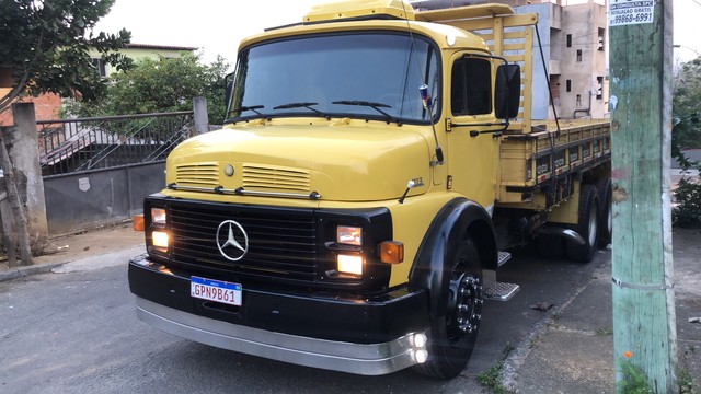CAMINHÃO 1113