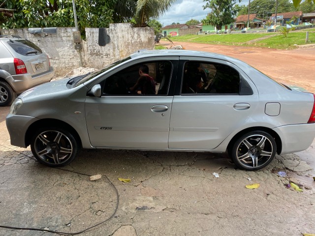 ETIOS TOP