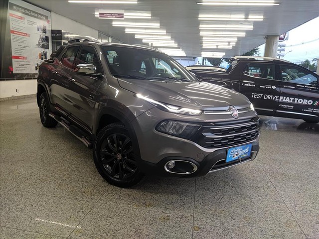 FIAT TORO 2.0 16V TURBO DIESEL RANCH 4WD AT9