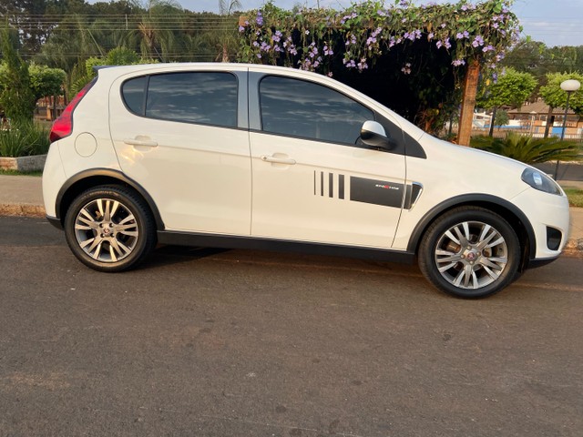 PALIO SPORTING 1.6 COMPLETO